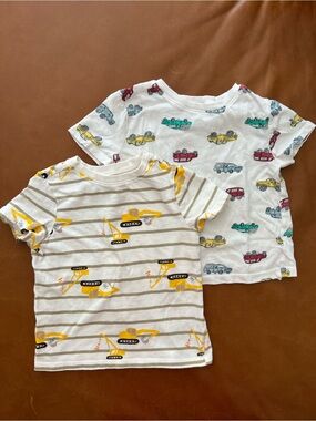 OLD NAVY Cars & Construction Trucks Cotton Tee Bundle, 4T